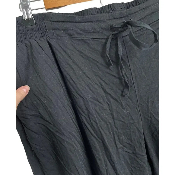 Torrid Relaxed Taper Stretch Challis High-Rise Tie-Front Pant Black Plus Size 3 - Picture 3 of 6